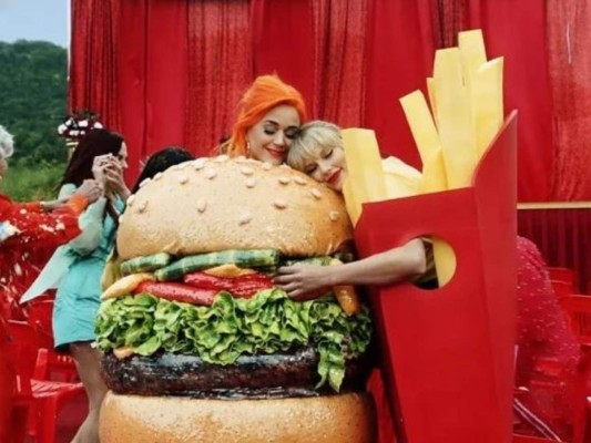 Taylor Swift reta a homofóbicos junto a decenas de famosos de Hollywood en nuevo video&nbsp;&nbsp;