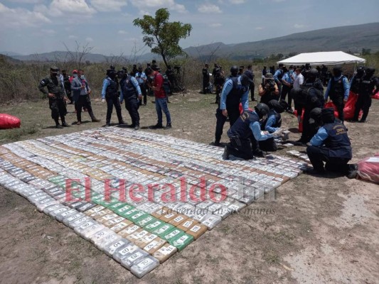 Incineran 2,392 kilos de clorhidrato de cocaína decomisados en Honduras &nbsp;&nbsp;