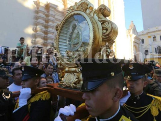 Virgen de Suyapa visita el centro histórico de Tegucigalpa