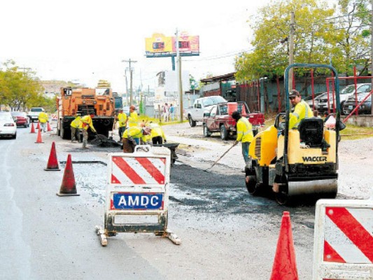 Alcaldía licitará el tercer carril del anillo periférico