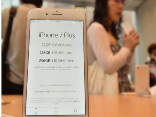 FOTOS: Vea el top 10 de los mejores teléfonos móviles del 2017