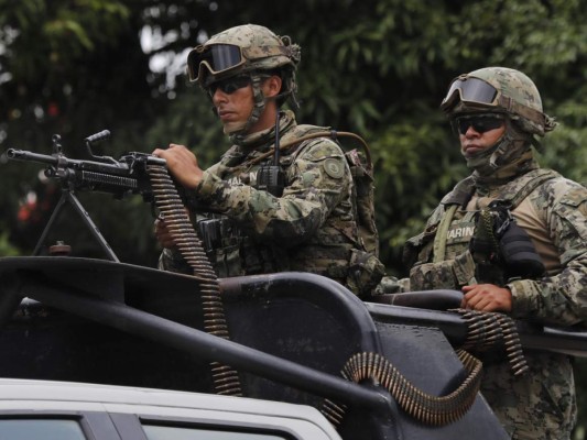 FOTOS: México comienza a militarizar la frontera con Guatemala tras las amenazas de Trump