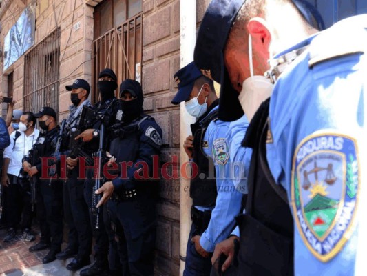 Someten a policías a pruebas forenses por muerte de Keyla Martínez (Fotos)