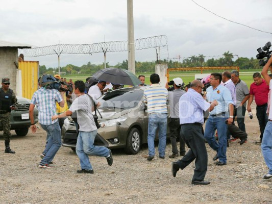La expalillona Ilsa Vanessa Molina regresa deportada a Honduras