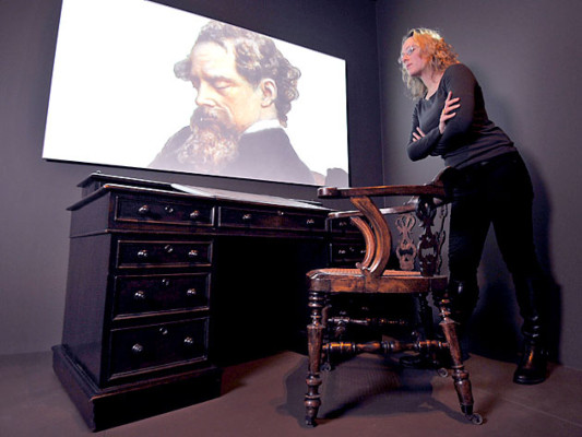 Reino Unido celebra el bicentenario de Charles Dickens
