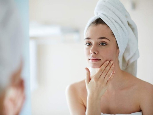 ¿Cuáles son los beneficios del bicarbonato de sodio en la piel?