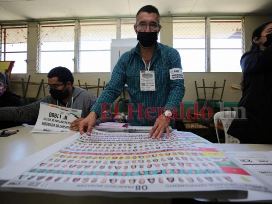 Una verdadera fiesta democrática se vive en Valle de Ángeles