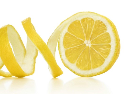 Cómo eliminar el mal olor de los zapatos