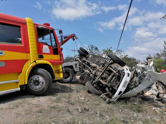 Triple colisión deja casi una decena de heridos en Santa Rosa de Copán&nbsp;&nbsp;