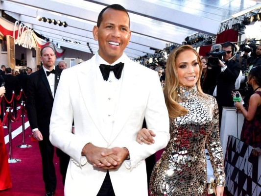 Jennifer López y Alex Rodríguez desmienten rumores de separación