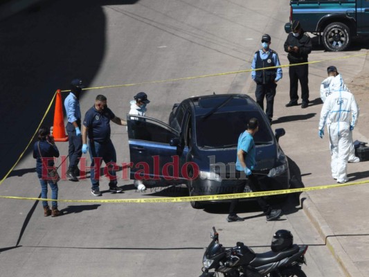 FOTOS: Misterioso hallazgo del cadáver de taxista VIP en el baúl de su carro