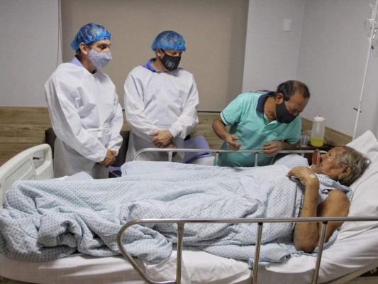 FOTOS: La pandemia deja muertos, penurias y desconfianza en el mundo