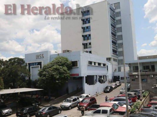 FOTOS: Insumos que el IHSS compró y sigue esperando en plena pandemia