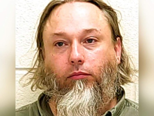 Culpable de bomba en una mezquita de EE UU quiere ser reconocida como mujer