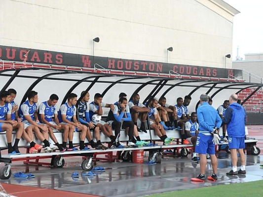 Romell Quioto 'en algodones' y Marcelo Pereira listo para duelo ante Qatar