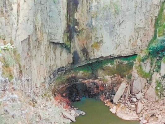 Bajo caudal en el río El Salto afecta a tres comunidades