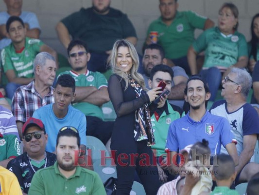 FOTOS: Hondureñas hermosas y ambientazo en el duelo Marathon vs Platense