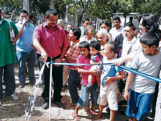 Construir los canales de alivio es el principal reto de Marcovia