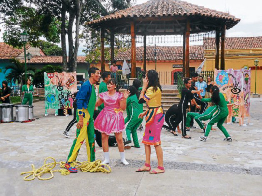 Auge de artistas juveniles en Comayagua