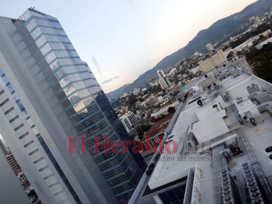 FOTOS: Así luce el Centro Cívico Gubernamental tras notable avance