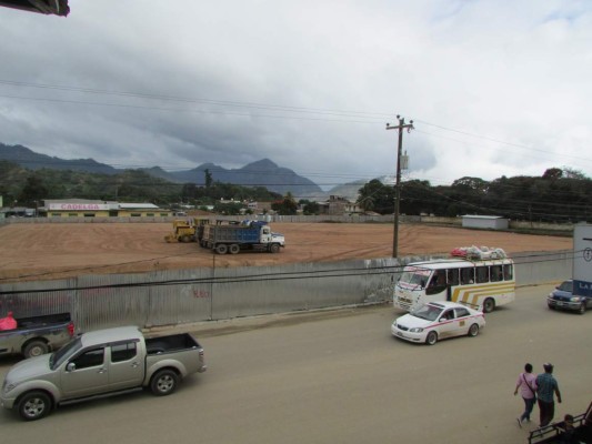 Alcaldía de Danlí da orden para inicio de obras en terminal