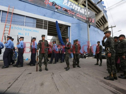 Realizan mantenimiento del estadio Nacional para juramentación del presidente Juan Orlando Hernández