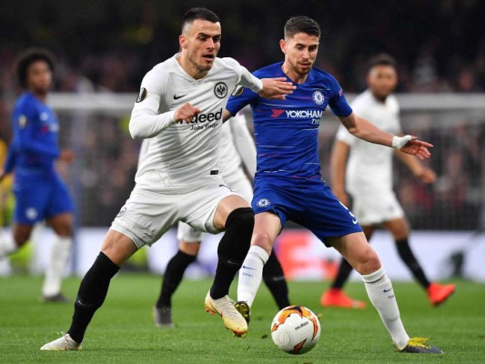 Chelsea vence al Frankfurt en penales y será finalista con el Arsenal