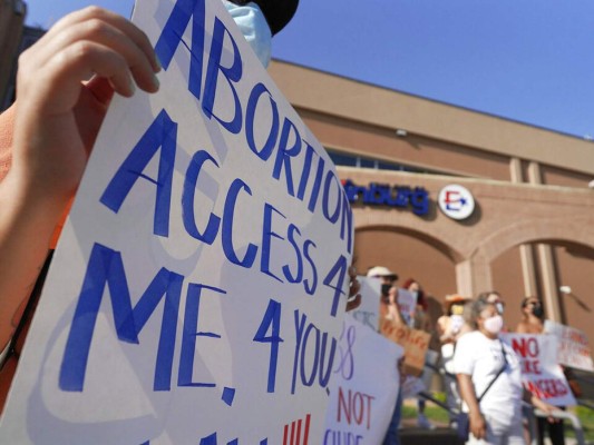 Lo que debes saber de la ley del aborto 'latidos del corazón' aprobada en Texas