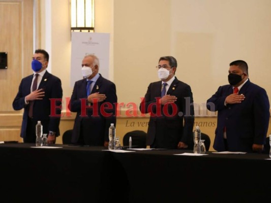 'Yo sí creo que me lo merezco': periodista Mario Ramírez recibe el 'Álvaro Contreras'