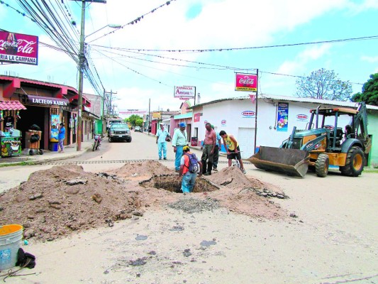 Crisis financiera detiene labor de las autoridades municipales