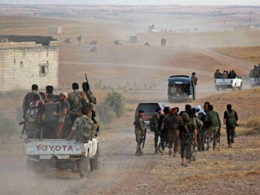 Tropas estadounidenses entran en Irak desde Siria, afirman testigos