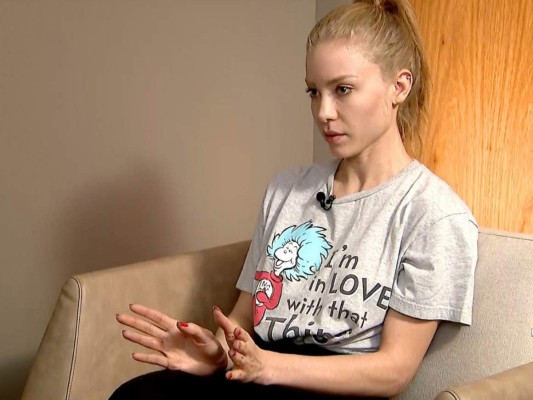 Abogado de la modelo que denunció a Neymar amenaza con dejar el caso si no presenta más pruebas