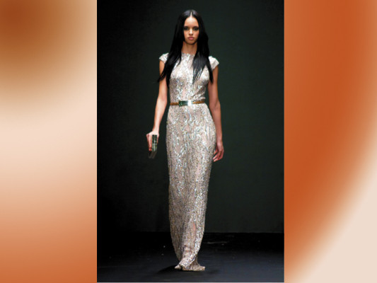 Dominicana Moda: Femenina y sofisticada