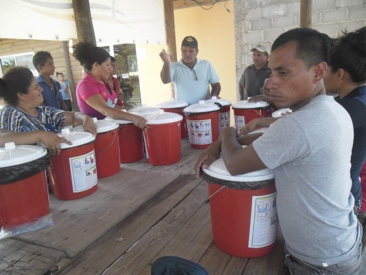 Mejoran condiciones de vida a familias en extrema pobreza