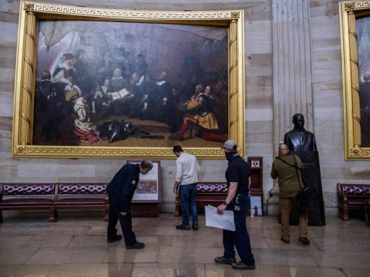 FOTOS: Los destrozos que dejó la invasión de partidarios de Trump al Capitolio