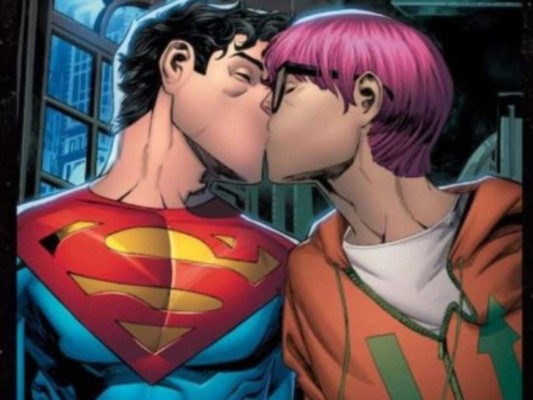 En el nuevo comic, Superman experimentará su sexualidad. Foto: Instagram/TMZ