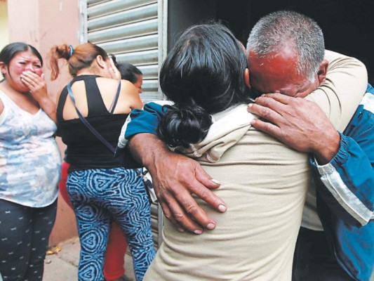 Conforman comisión que investigue la masacre en el Carrizal