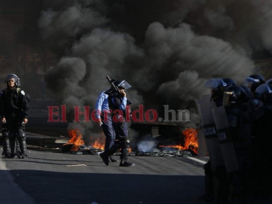 FOTOS: Capitalinos protestan para exigir el saco solidario ante crisis por Covid-19