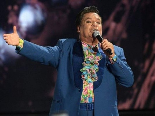 Joaquín Muñoz asegura que Juan Gabriel ya murió