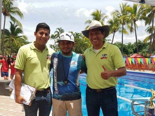 Tiburones arrasa con el estrado de los Juegos Bantralinos