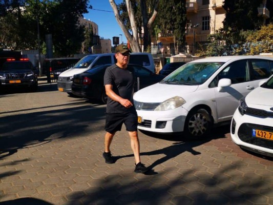 Presidente Hernández se ejercita en las calles de Jerusalén