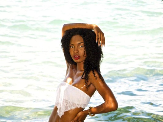 Honduras será representada por la guapa Génesis Evans en Miss Belleza Turismo Mundial