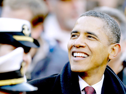 Obama exhorta a Argentina a cancelar deudas pendientes