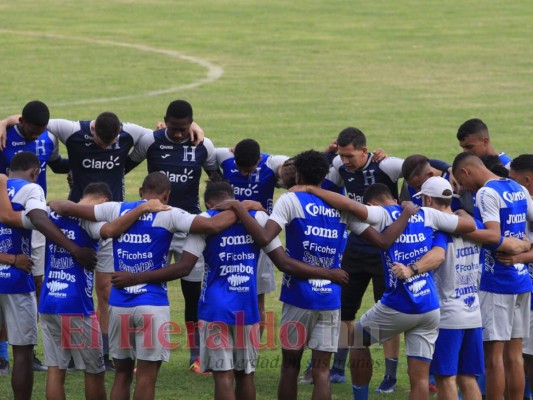 El grupo de jugadores de la Selección Sub-23 realizaron el segundo microciclo del año está tarde en el Estadio Nacional de Tegucigalpa. Foto: EL HERALDO.