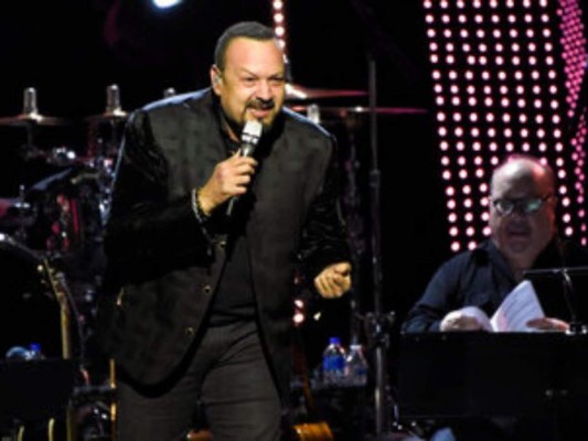 Pepe Aguilar y familia están listos para volver a los conciertos