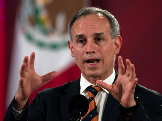 Subsecretario López-Gatell dice que vacuna rusa no es confiable