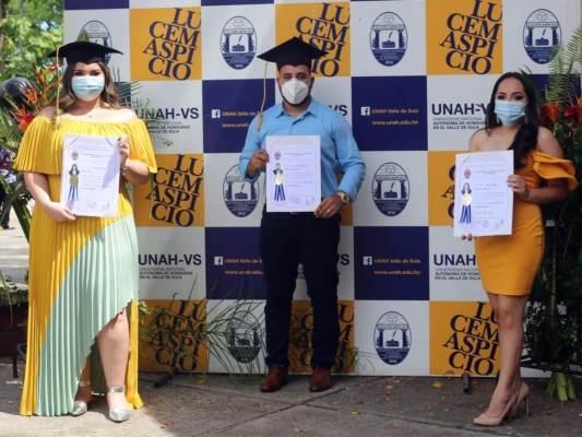 UNAH inicia hoy la entrega de más de 1,300 títulos universitarios