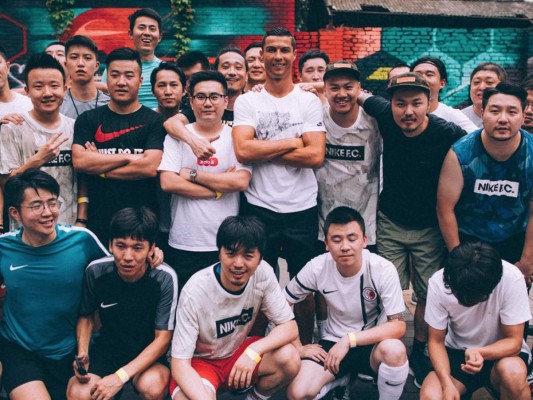 Cristiano Ronaldo quiere siete hijos