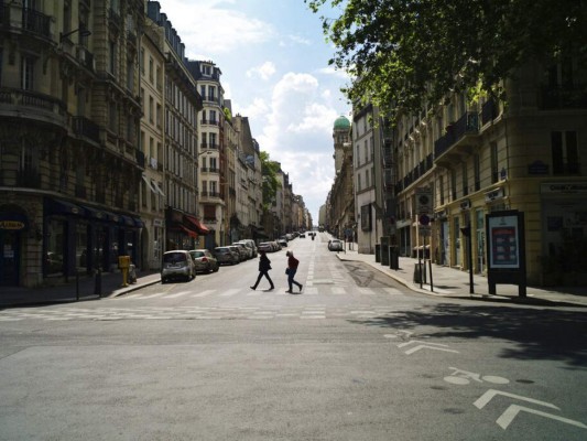 España y Francia revelan sus planes de acción para salir de confinamiento