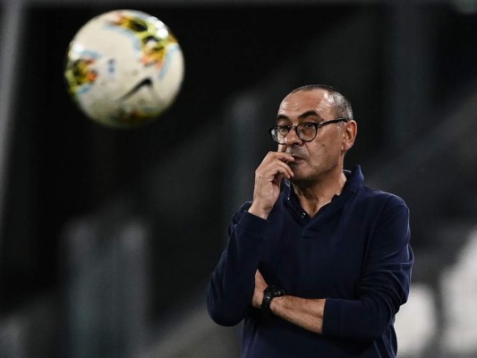 Despiden a Maurizio Sarri como entrenador de la Juventus
